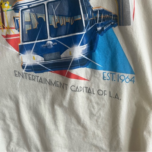 Universal Studios Graphic‎ Print Tshirt Size M - Picture 3 of 10